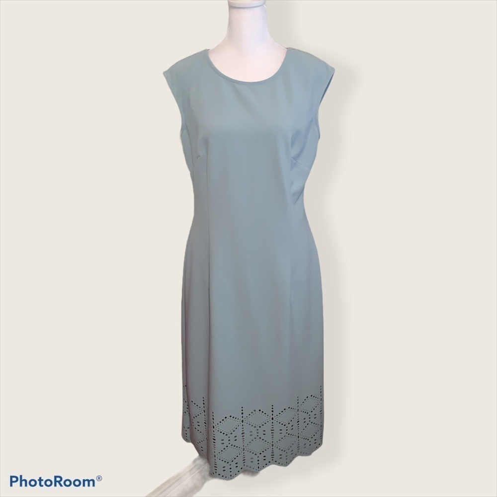 Glamour Sky Blue Laser Cut Dress Size 10‎ NWT